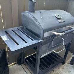 Charcoal Barbecue Grill