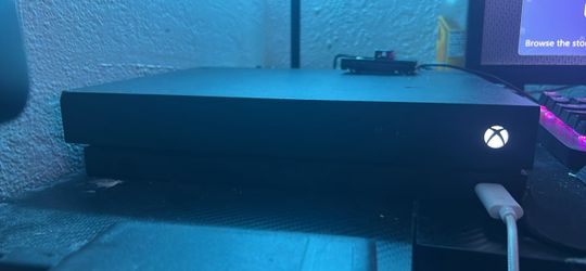 Microsoft Xbox One X Console 125 obo