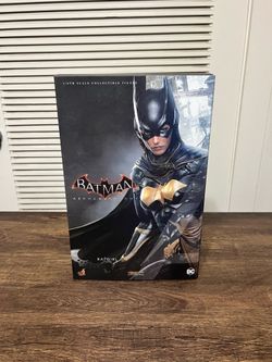 Hot Toys Batman: Arkham Knight - Batgirl 1/6th Scale Collectible Figure