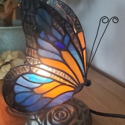 Stained Glass Butterfly 🦋 Touch Lamp