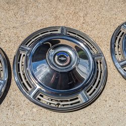 67-69 Chevy Hubcaps O