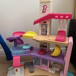 Barbie Playhouse 