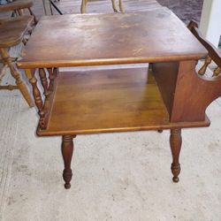 Vintage MCM Wooden End Table W/ Book Shelf