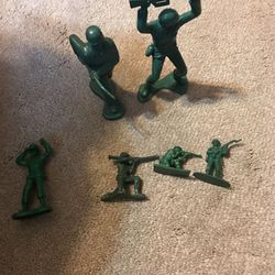 Toy Soldiers Various Sizes (10)