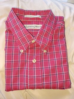 Munsingwear Medium WrinkleFree Mens Short-Sleeved Dress Shirt