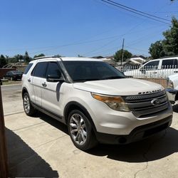 2013 Ford Explorer