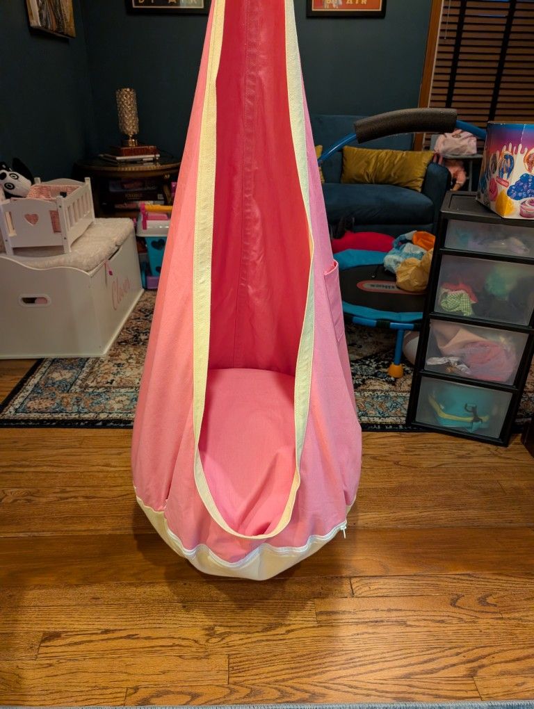 Kids Pod Swing/Chair