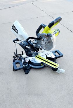 RYOBI corded 7-1/4in Sliding Compound Miter Saw