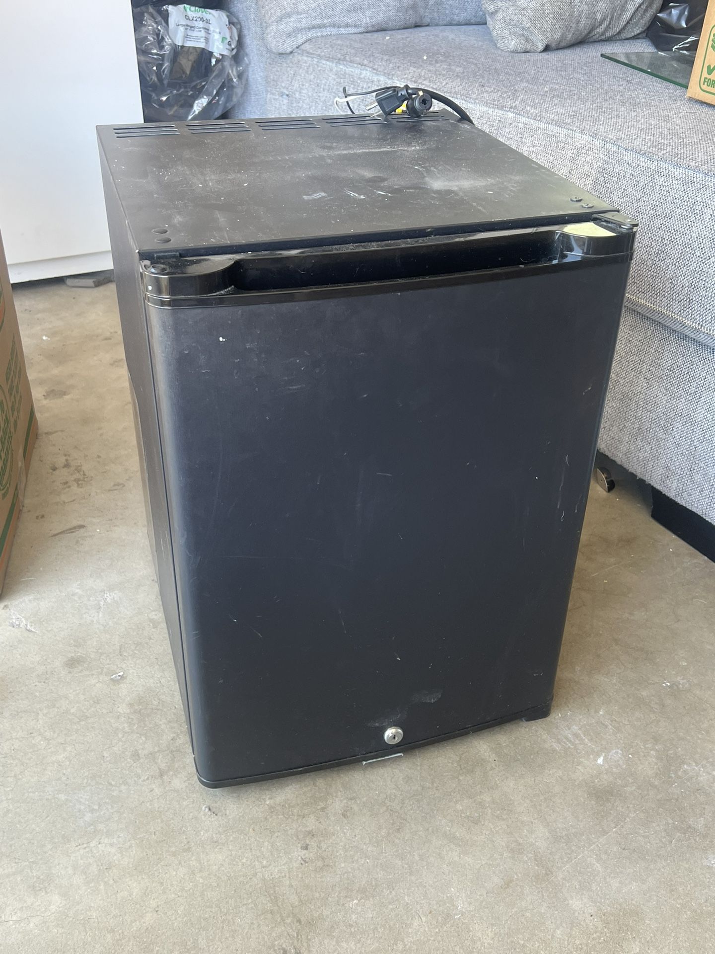 Mini Fridge