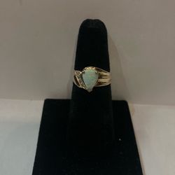 14k gold ring #110827-4 MJ