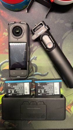 Insta360 X5 8K 360 Camera Bundle – 3 Batteries + Charger + Selfie Stick