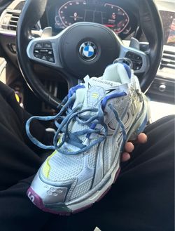 Track Runners