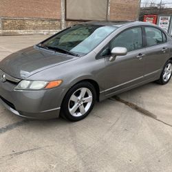 2008 Honda Civic Con 125 Millas 