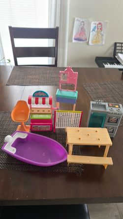 Free Barbie pieces
