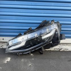 Chevrolet Camaro 2019 2020 2021.. 2022 2023 2024 Left Side LED Headlight OEM
