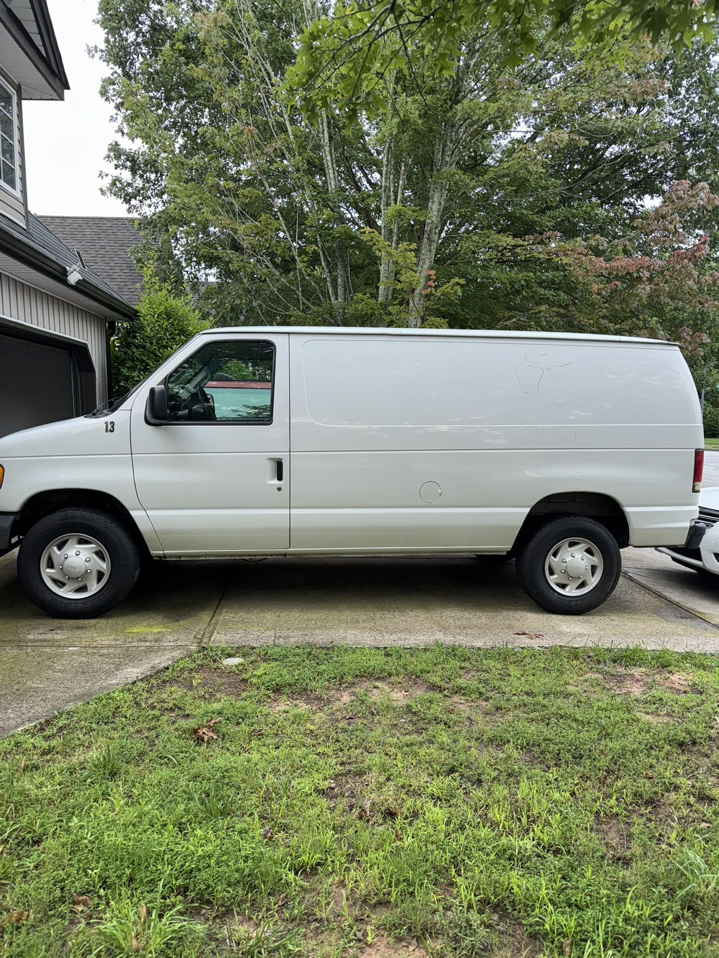 2007 Ford E-250