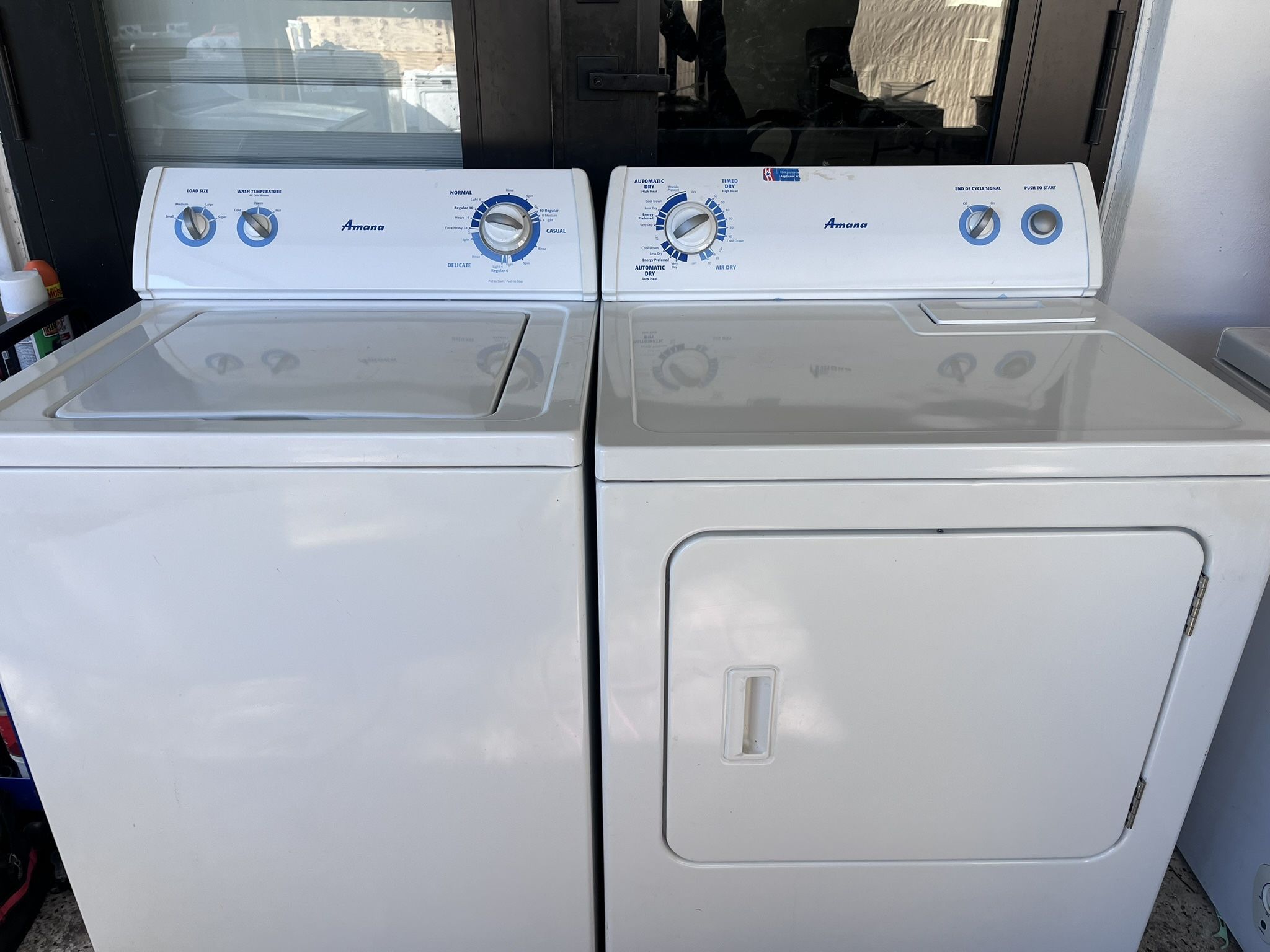 AMANA WASHER AND DRYER SET