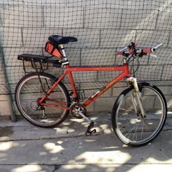 Mountain Bike. Specialized