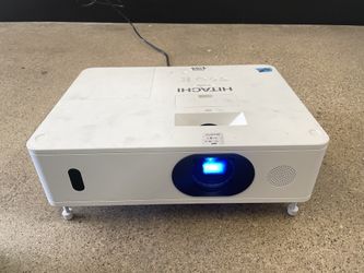 Hitachi HDMI Projector 5000 Lumens