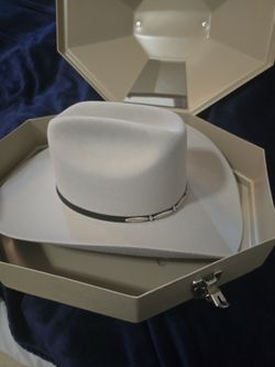 Stetson 71/2 Never been used