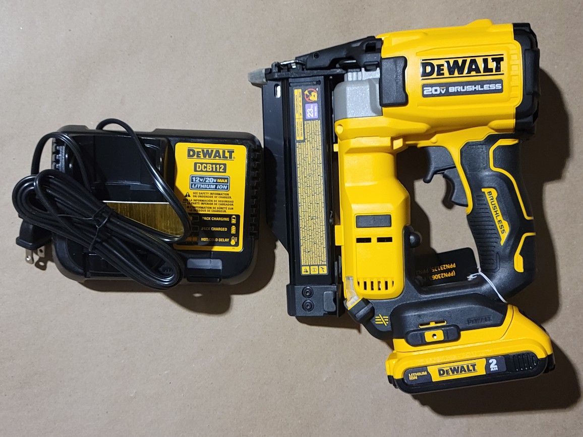 Dewalt 20v 23G Pin Nailer Kit