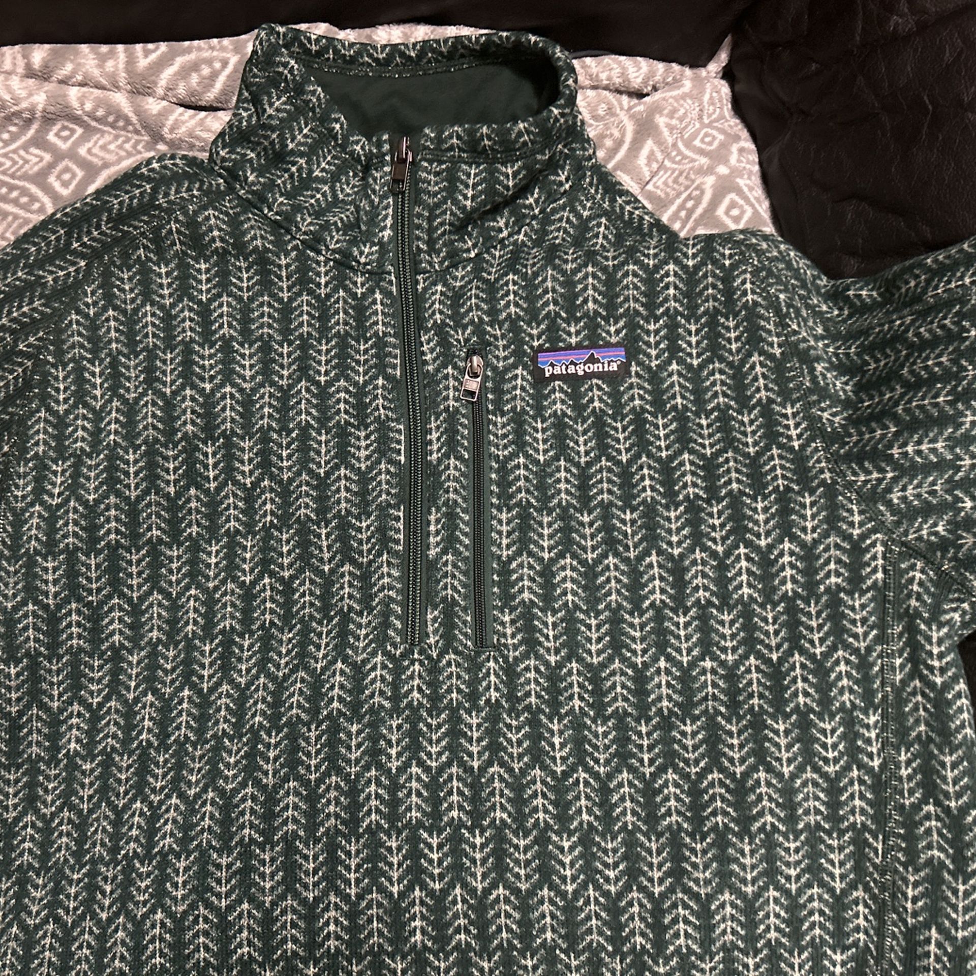 Men’s Patagonia Better Sweater (size Medium)