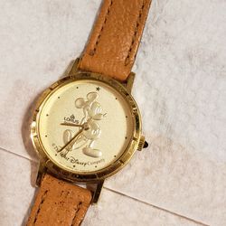 Lorus Quartz Embossed Mickey Mouse Wristwatch Lower Price Week