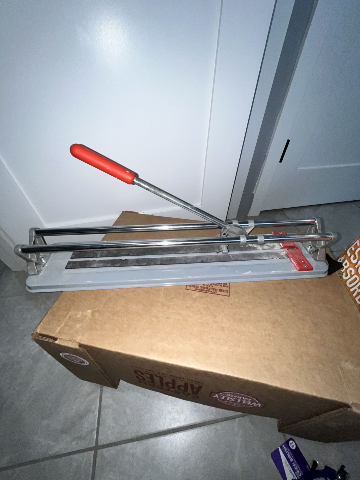 Tile Cutter