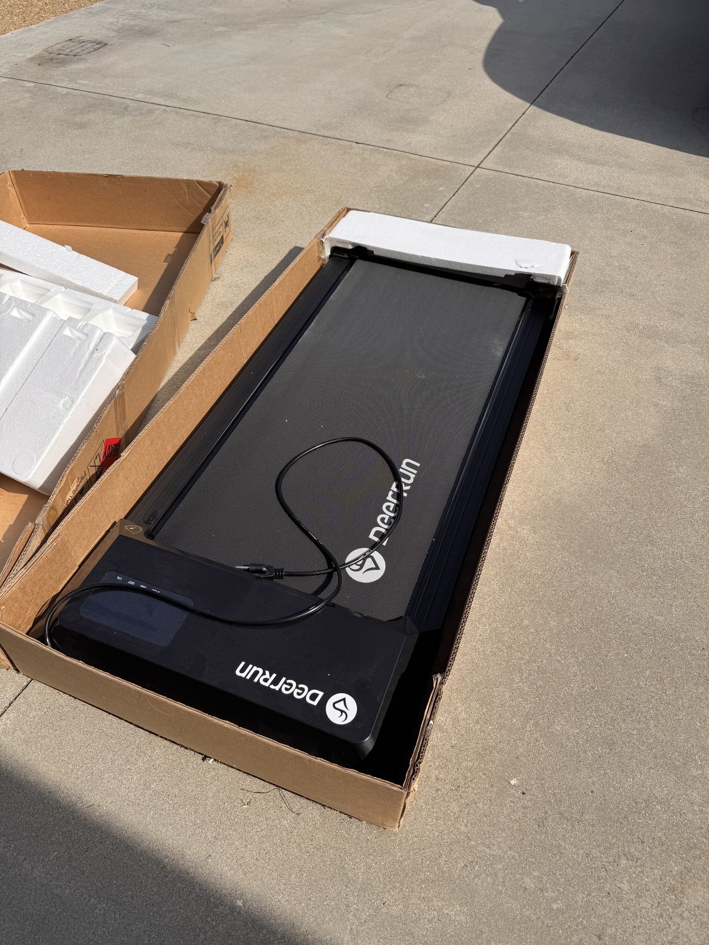 DeerRun Walking Treadmill (2023) - Black - Boxed and Excellent Condition