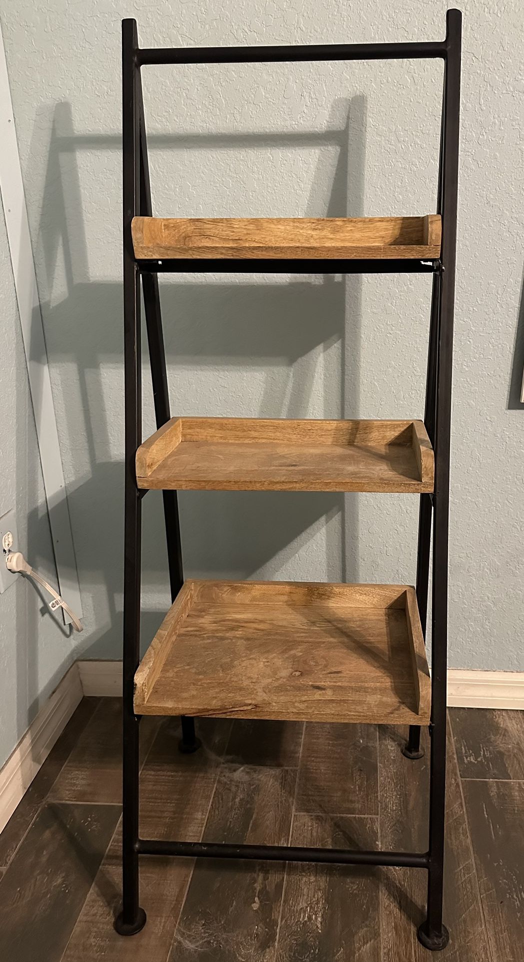Wood & Metal 3-tier Slanted Shelves