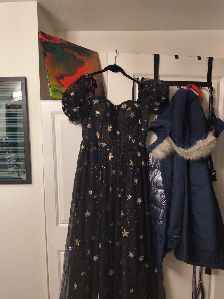 Size 10 Floor Length Star Gown