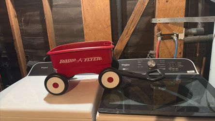 Radio flyer wagon