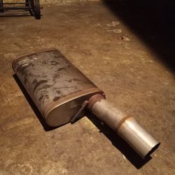 Vibrant 2.5 Inch Muffler/exhaust