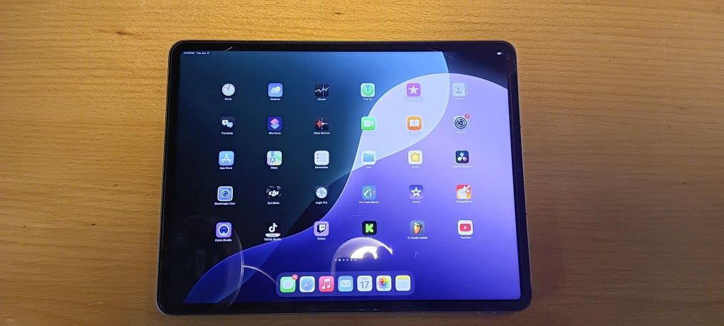 Apple Ipad pro 2 TB 12.9INCH (6) GEN