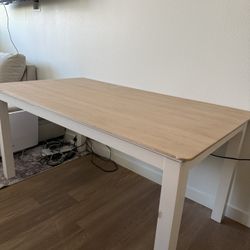 FOR SALE ✨ Wooden Dining Table 