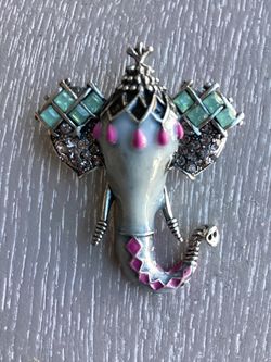 Betsey  Johnson Inspired Vintage Silvery Gray Enamel Brooch/ Pendant Inlaid W/ Sparkling Light Green  & Pink  Rhinestones