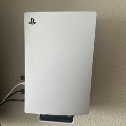 PS5 Bundle (console + 2 controllers + headset)