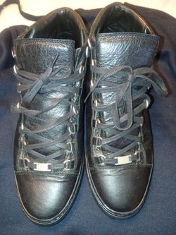 Balenciaga arenas
