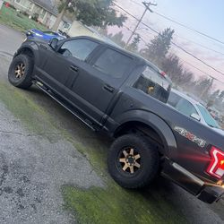 Ford F150 XLT 