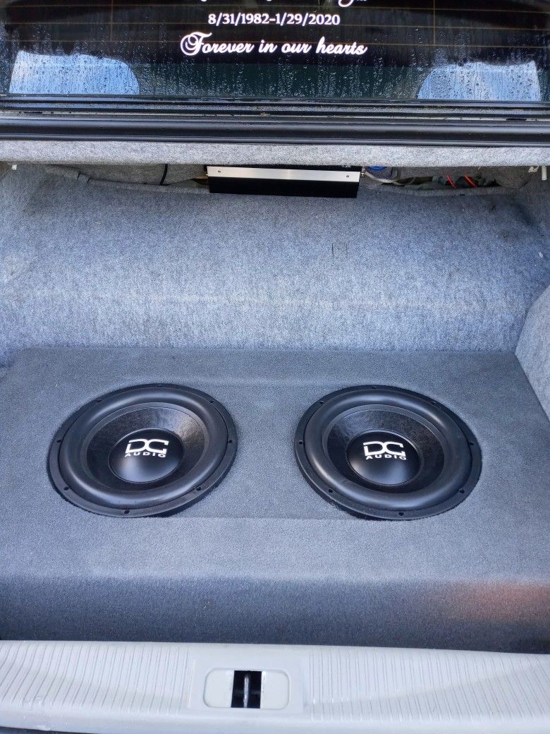 Subwoofers/Level 4 DCs with Custom Box and Amplifier