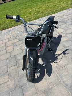 Razor MX350 kids dirt bike