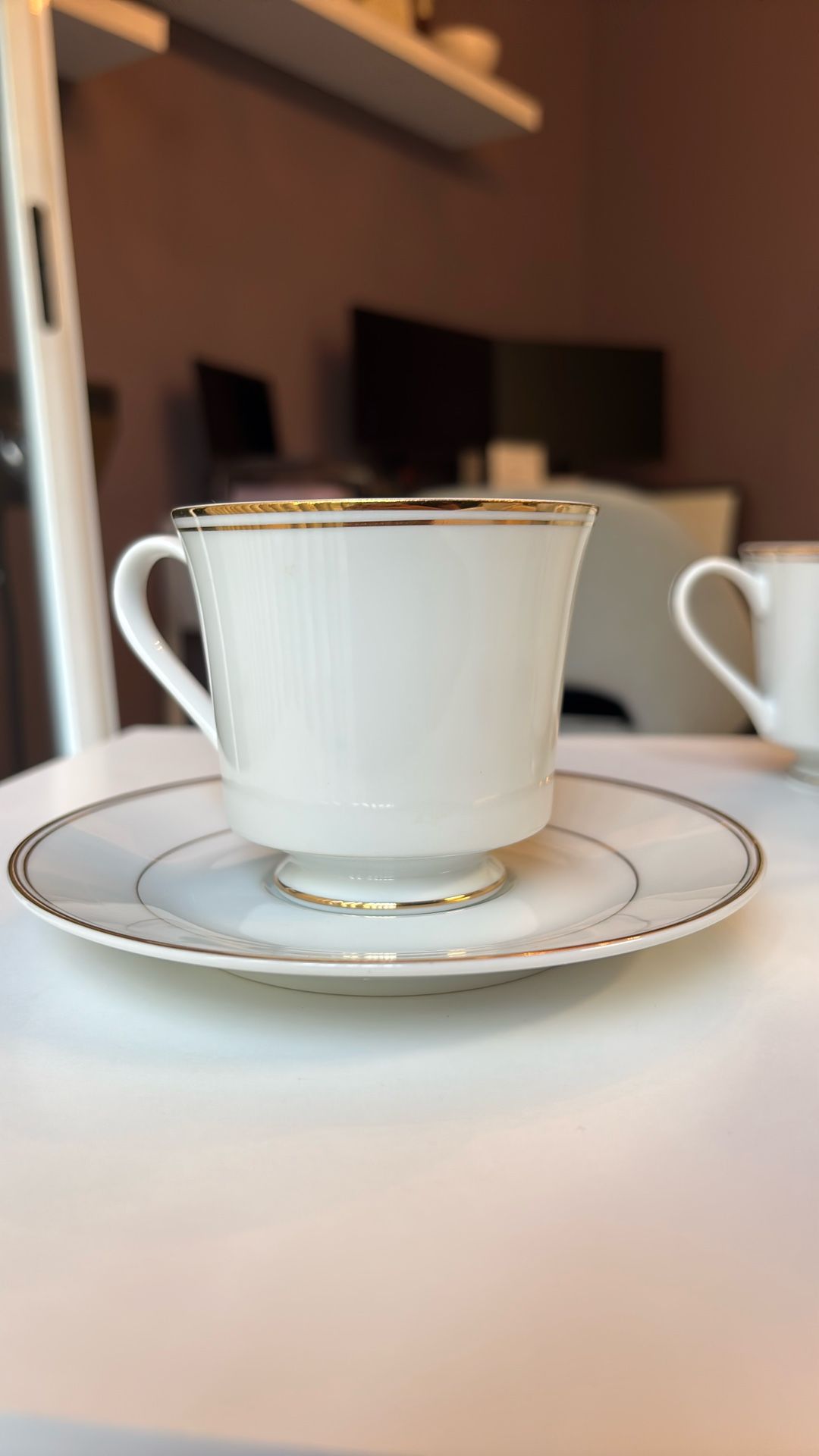 Vintage Royal Arm Japan Tea Cups & Saucers – White with Gold-Colored Trim – Set of 6 Cups + 4 Saucers