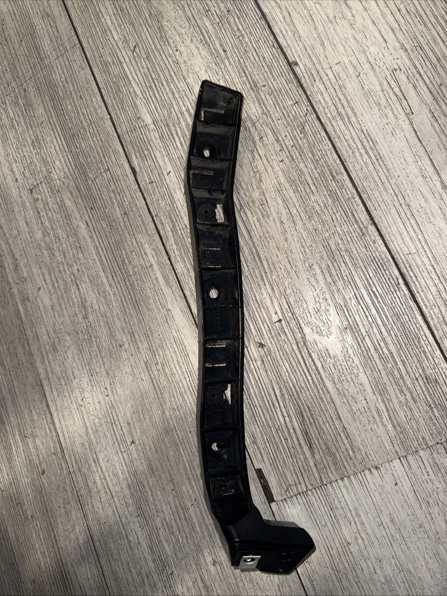 2017-2021 Jeep Grand Cherokee Right Side Bumper Cover Support (contact info removed)4AC