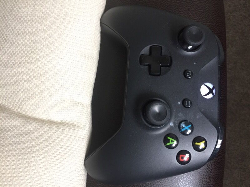 XBOX one Controller only-Barely Used