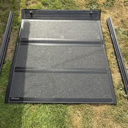 Toyota Tacoma Tonneau Cover Trifold Undercover Flex Brand 