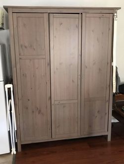 Armoire