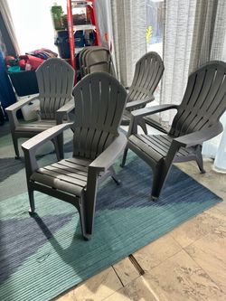 Set of 4 Big Plastic Chairs