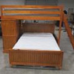 Bunk Bed With Good Condition Mattresses 