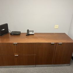 Office Furniture For Sale Lightly Used
