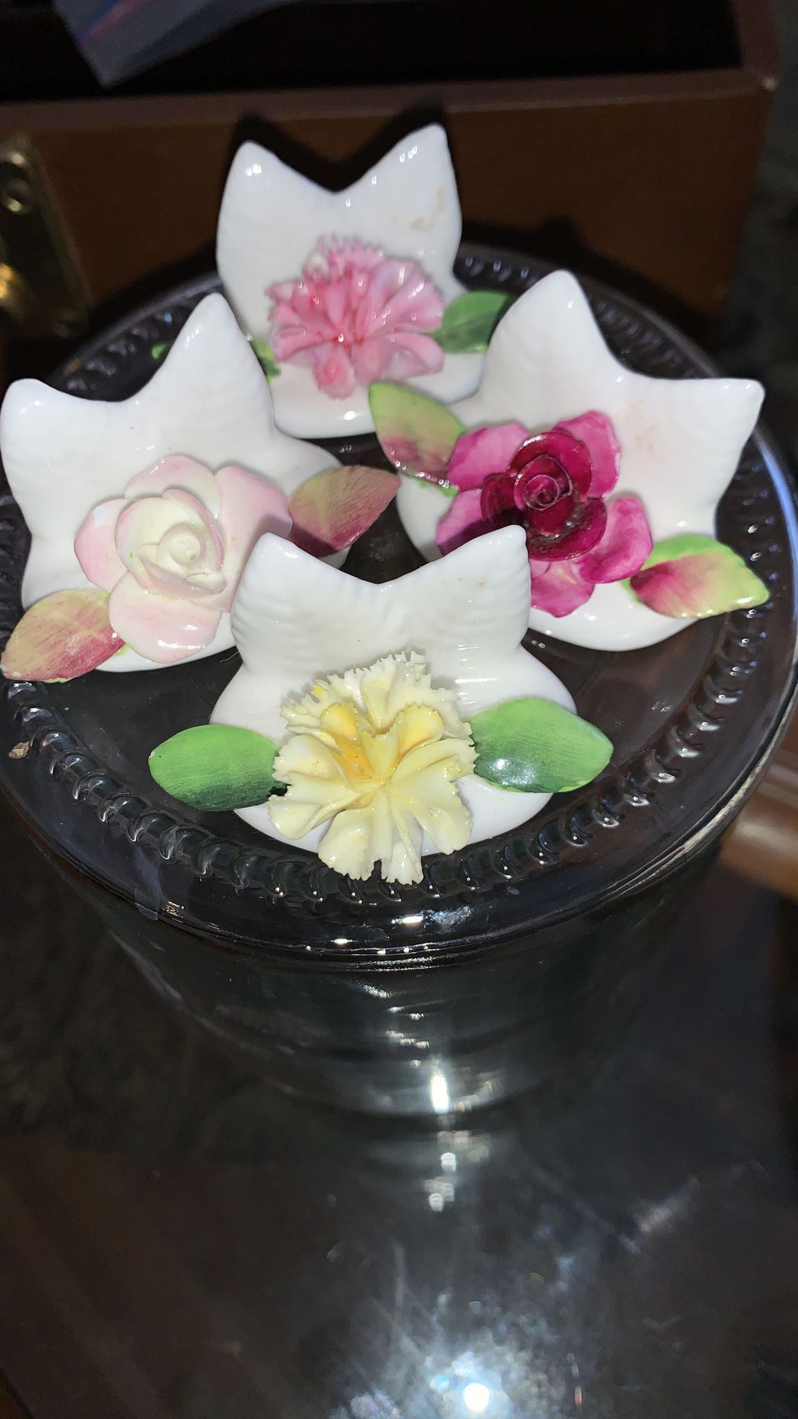 Vintage Coalport Fine Bone China Place Card Holder Set of 4 Single Flower Design